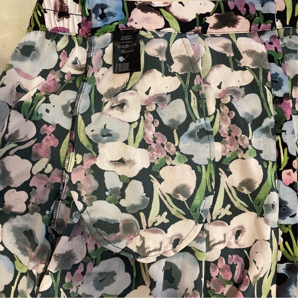 Monki Sigrid ASOS | Floral Button Down Midi Skirt in Blue Poppy Print - Picture 9 of 11